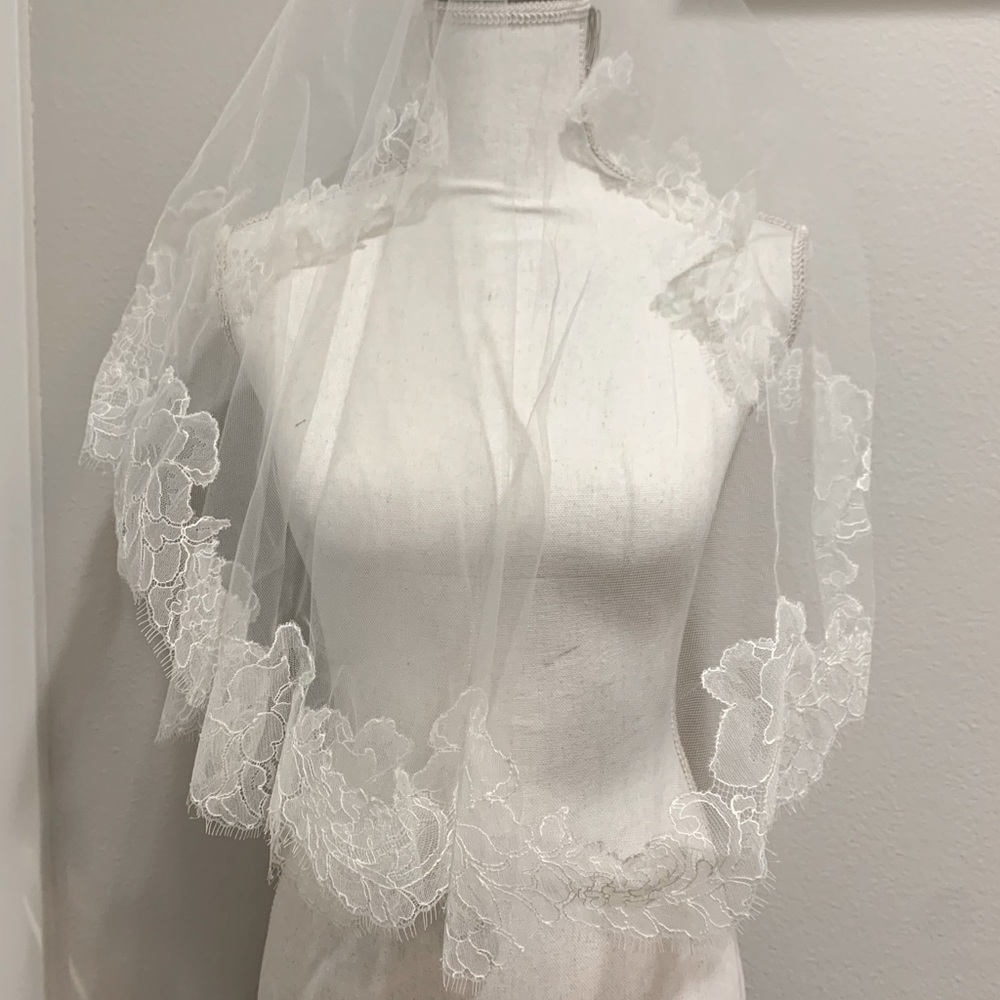 Bridal Veil elbow length 54” wedding